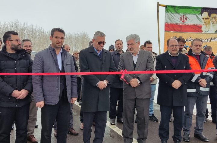افتتحاح ۱۰کیلومتر راه روستایی با اعتبار ۱۵۰میلیارد ریال در چالدران